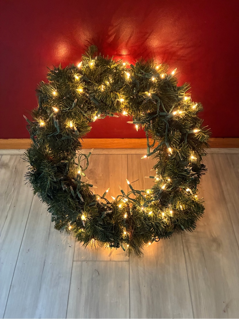 Classic Green Lighted Holiday Wreath